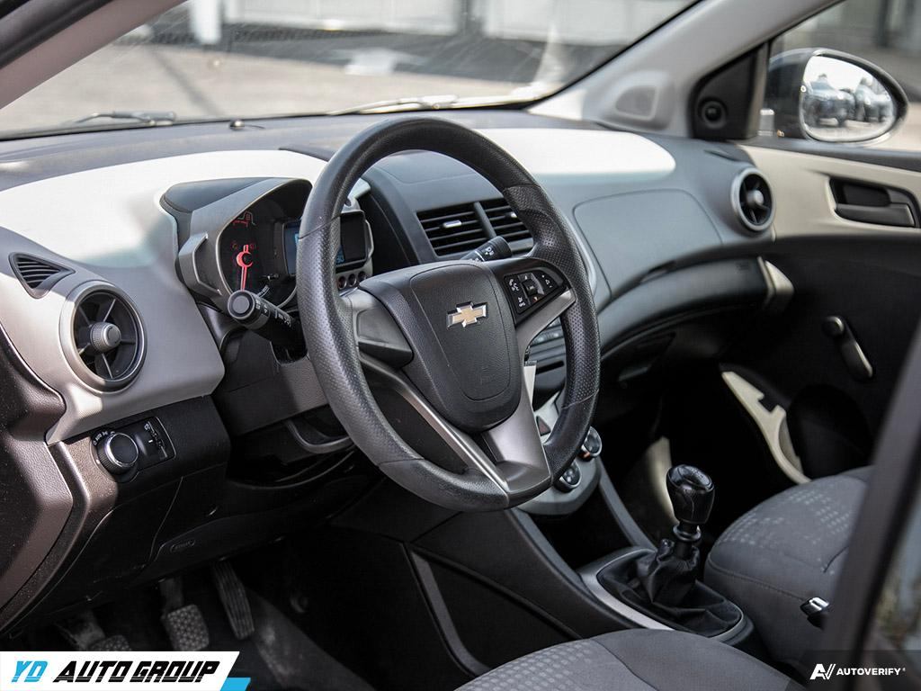 /ydautosalesinc/2015-Chevrolet-Sonic-33123702739261573.jpg