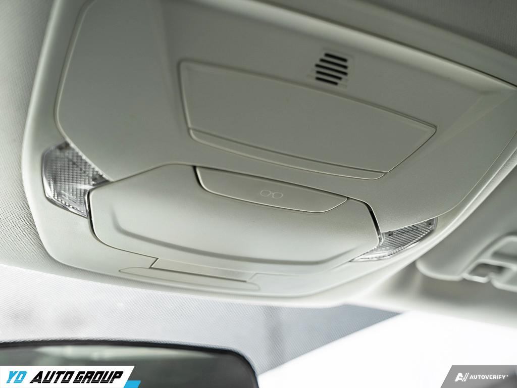/ydautosalesinc/2015-Ford-Escape-5479628440915538.jpg