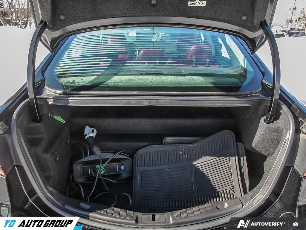 /ydautosalesinc/2015-Ford-FusionEnergi-2231935595601422.jpg