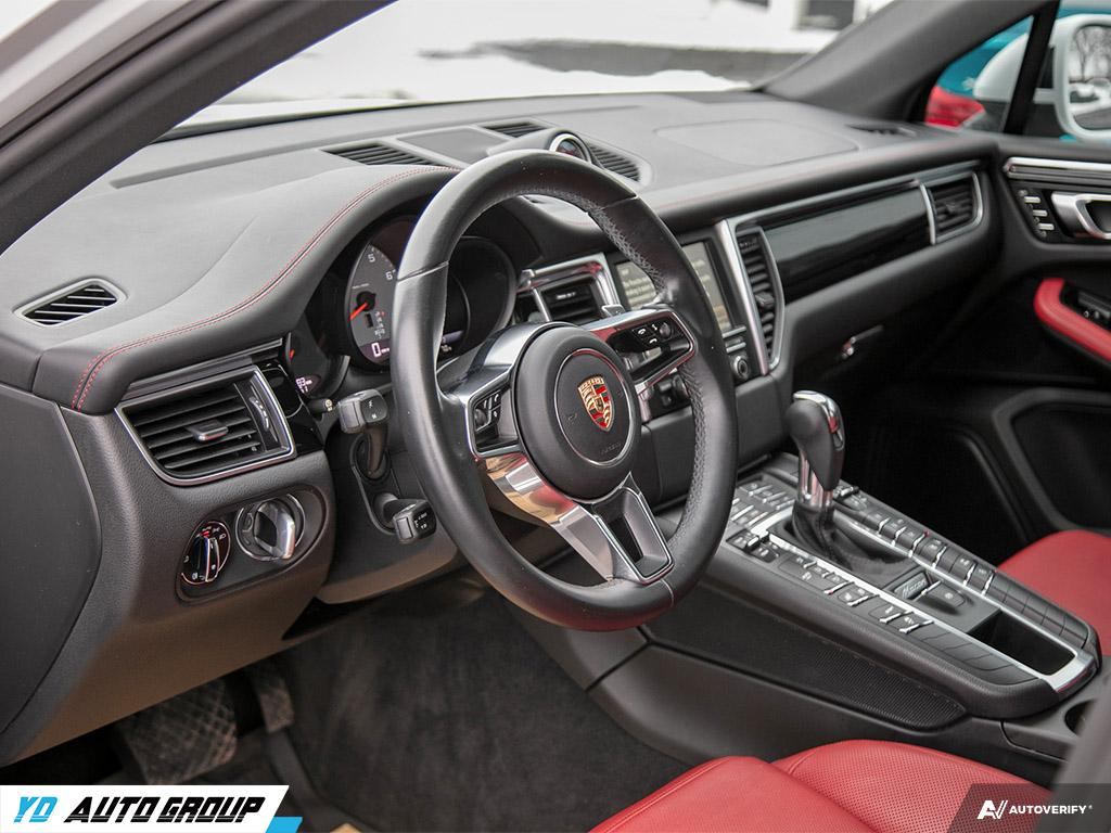 /ydautosalesinc/2015-Porsche-Macan-8732966757575606.jpg
