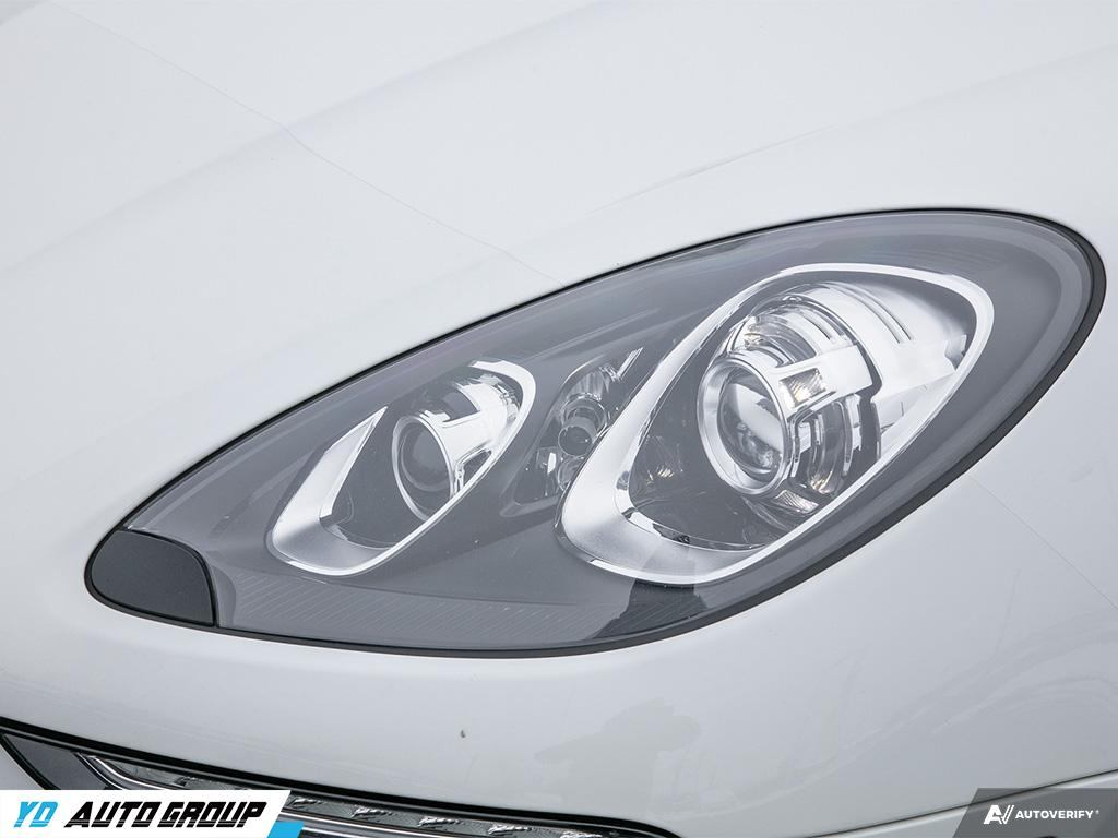 /ydautosalesinc/2015-Porsche-Macan-9609447760766541.jpg