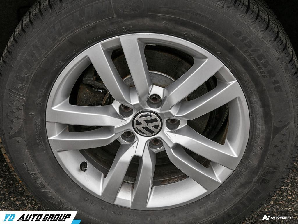 /ydautosalesinc/2015-Volkswagen-Tiguan-8993248932220126.jpg