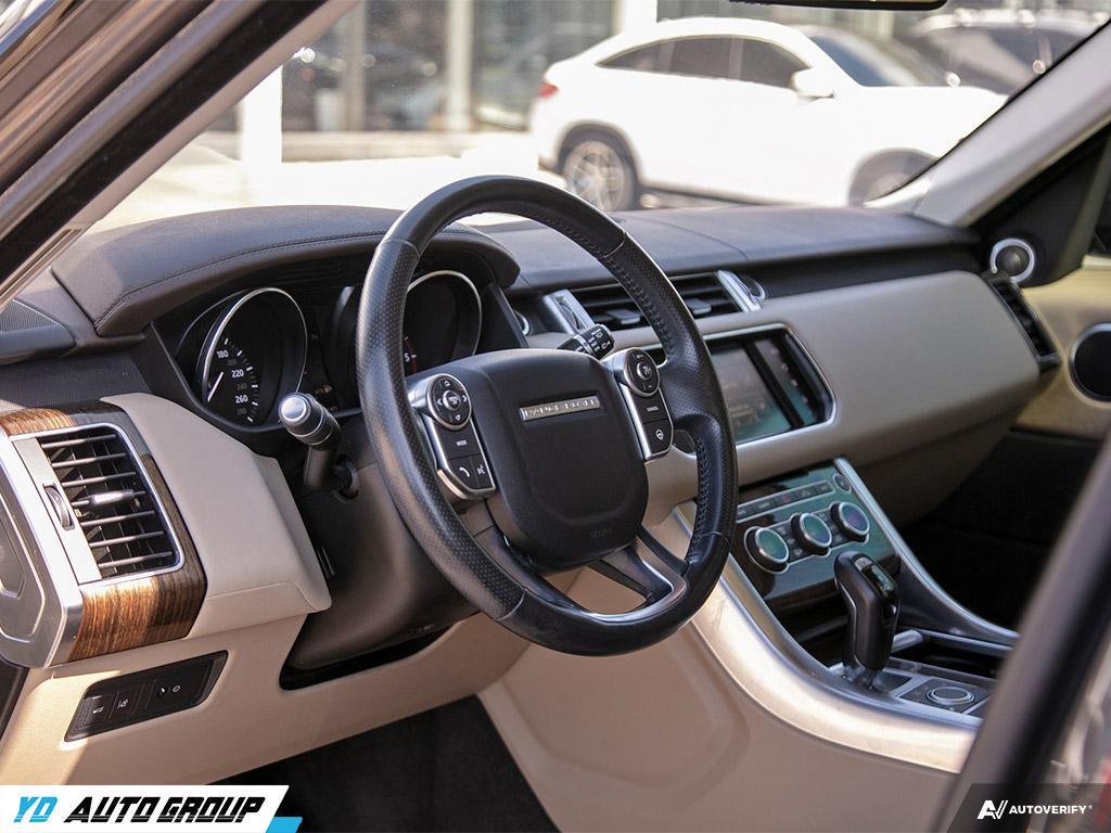 /ydautosalesinc/2016-LandRover-RangeRover-09492601217870678.jpg