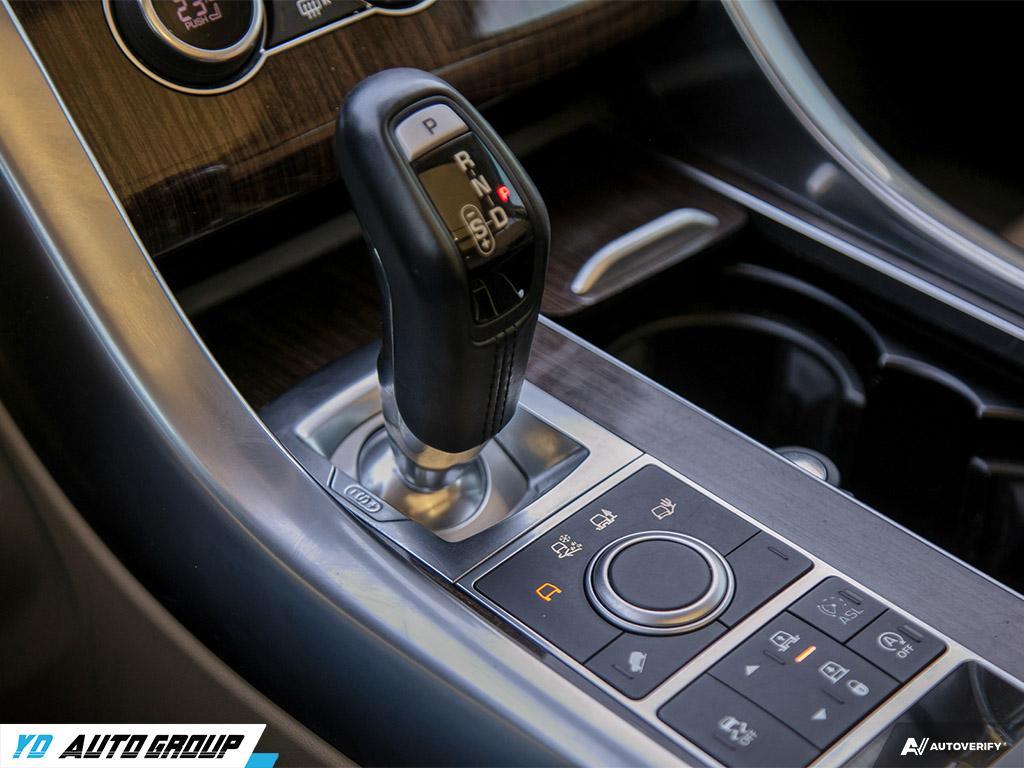 /ydautosalesinc/2016-LandRover-RangeRover-10131900732618293.jpg