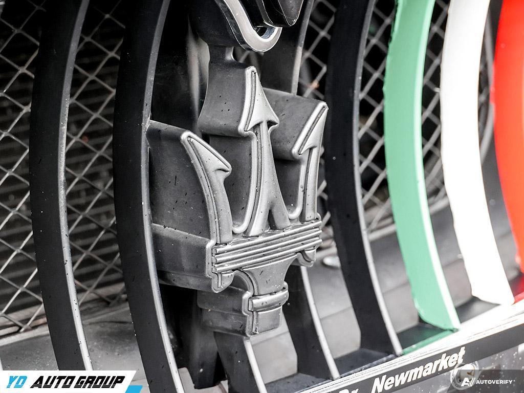 /ydautosalesinc/2017-Maserati-GranTurismo-613839866403169.jpg