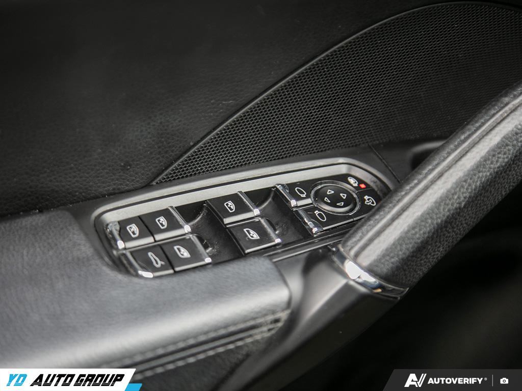 /ydautosalesinc/2017-Porsche-Cayenne-0396455353716787.jpg