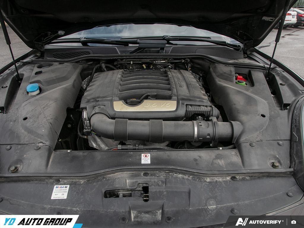 /ydautosalesinc/2017-Porsche-Cayenne-0771889537335626.jpg