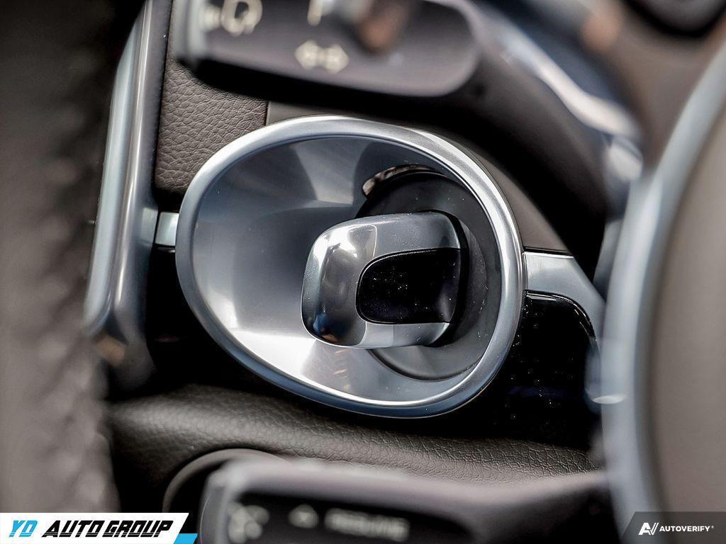 /ydautosalesinc/2017-Porsche-Cayenne-6683101166204697.jpg