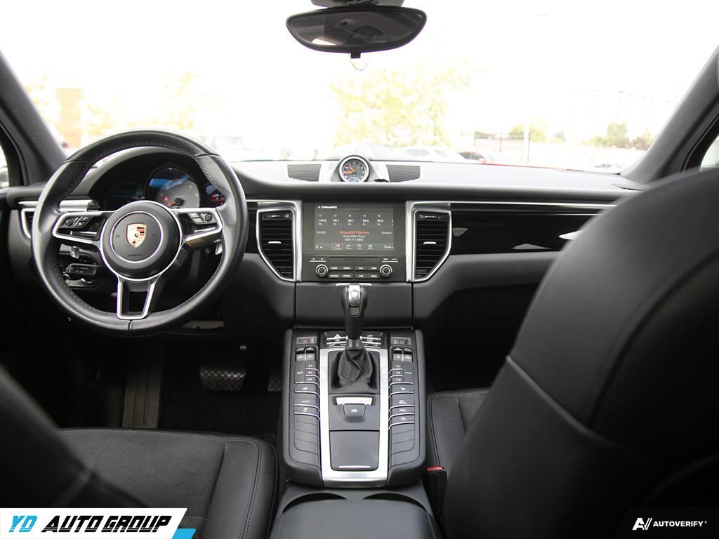 /ydautosalesinc/2017-Porsche-Macan-02452552406750308.jpg