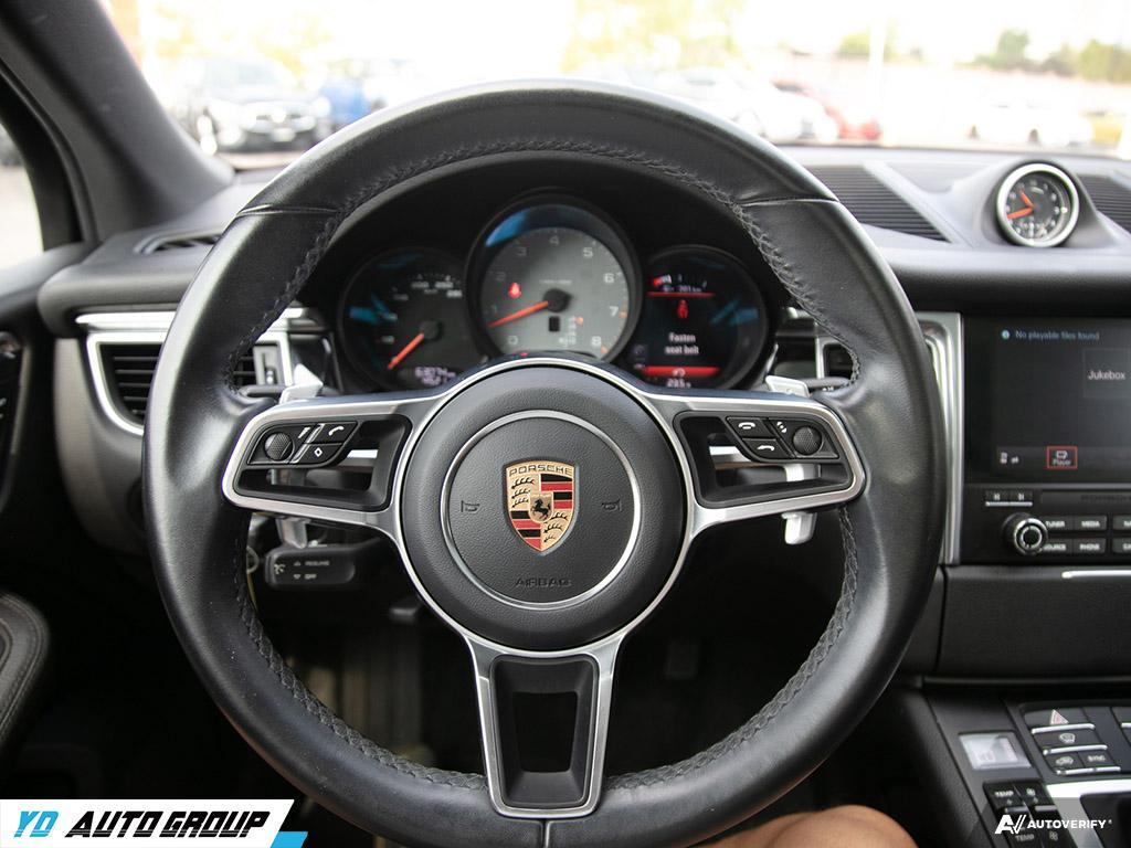 /ydautosalesinc/2017-Porsche-Macan-24822852197850676.jpg