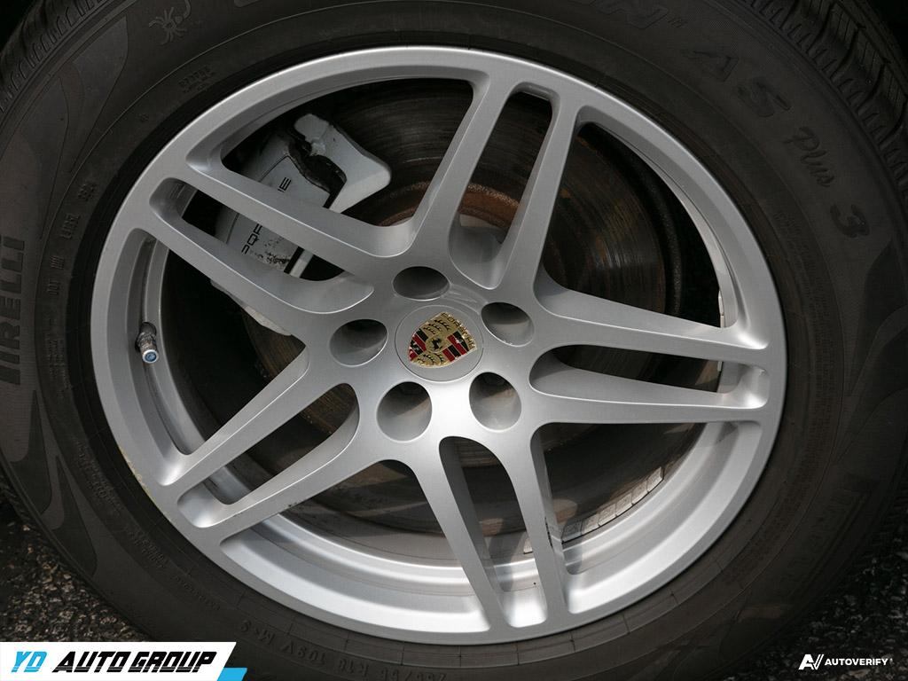 /ydautosalesinc/2017-Porsche-Macan-9657721709519.jpg