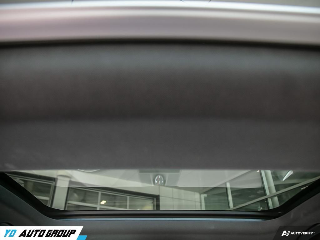 /ydautosalesinc/2017-Porsche-Panamera-6043104156328907.jpg