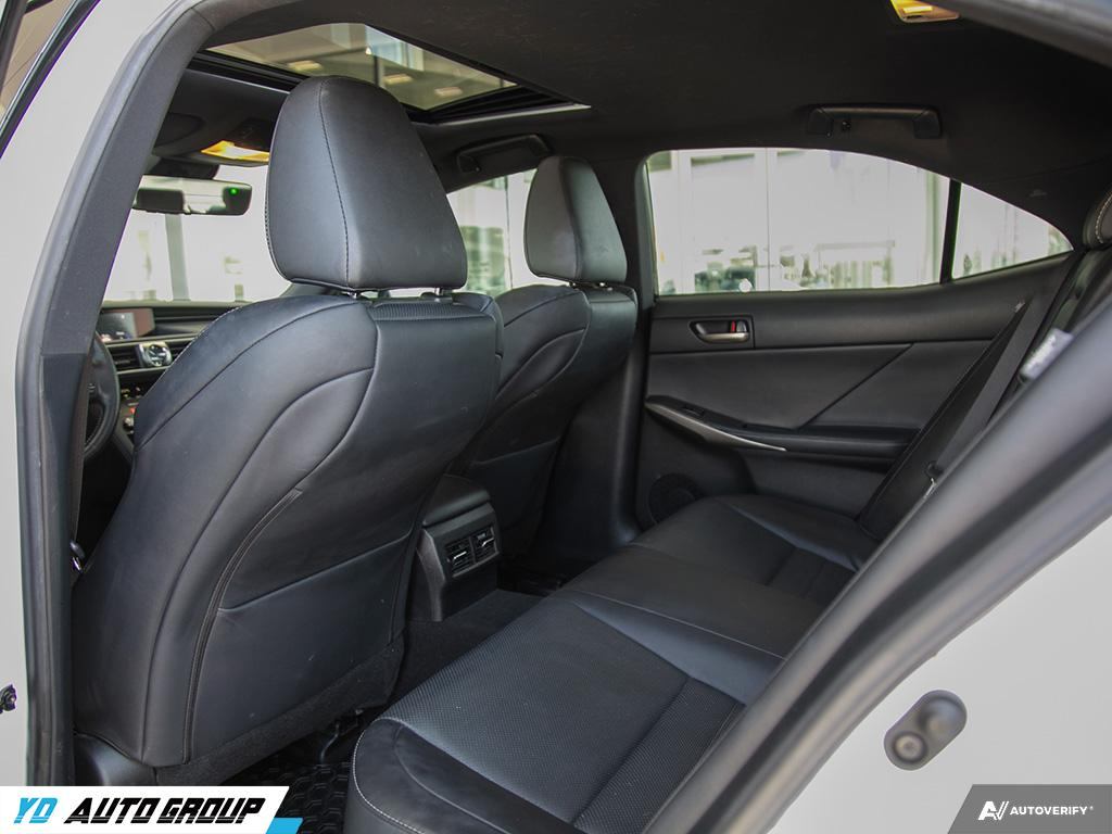 /ydautosalesinc/2018-Lexus-IS-5441949952043992.jpg
