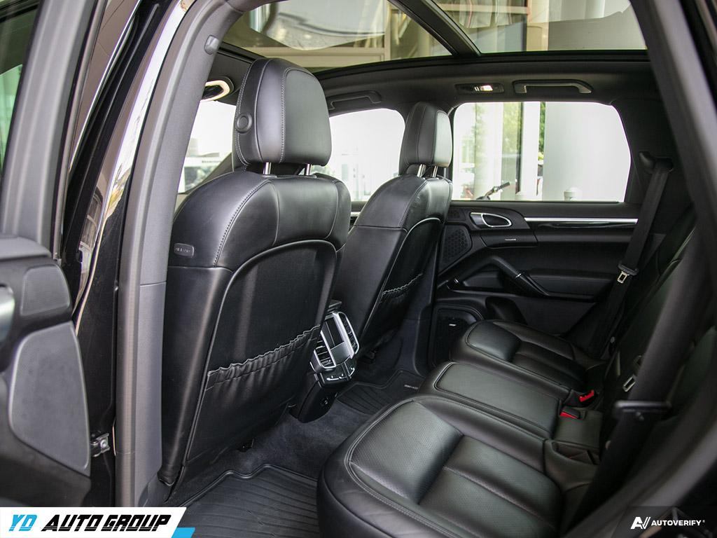 /ydautosalesinc/2018-Porsche-Cayenne-05752402985482652.jpg
