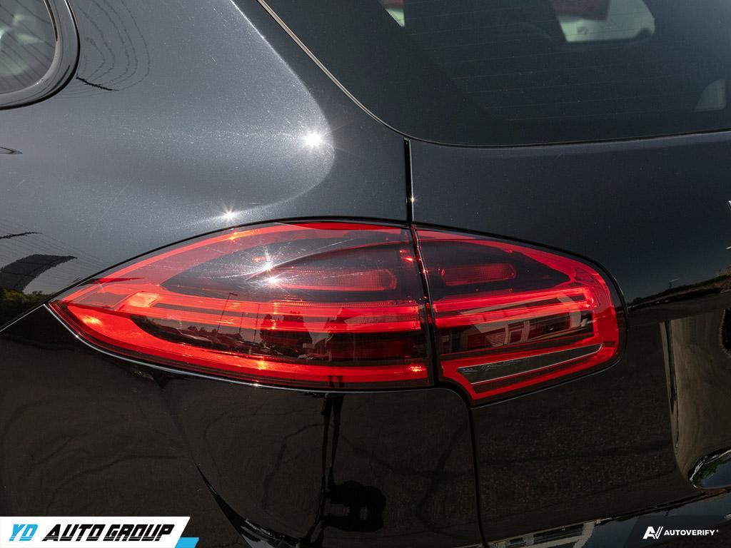 /ydautosalesinc/2018-Porsche-Cayenne-21454232534551476.jpg