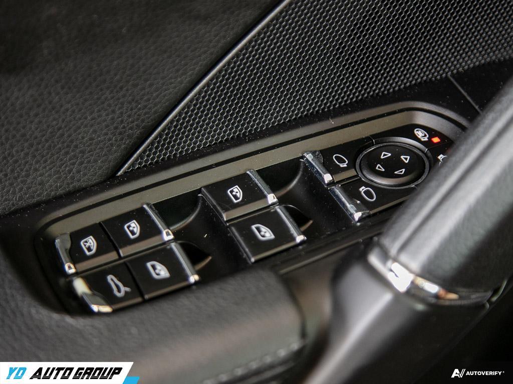 /ydautosalesinc/2018-Porsche-Cayenne-2479938873397738.jpg