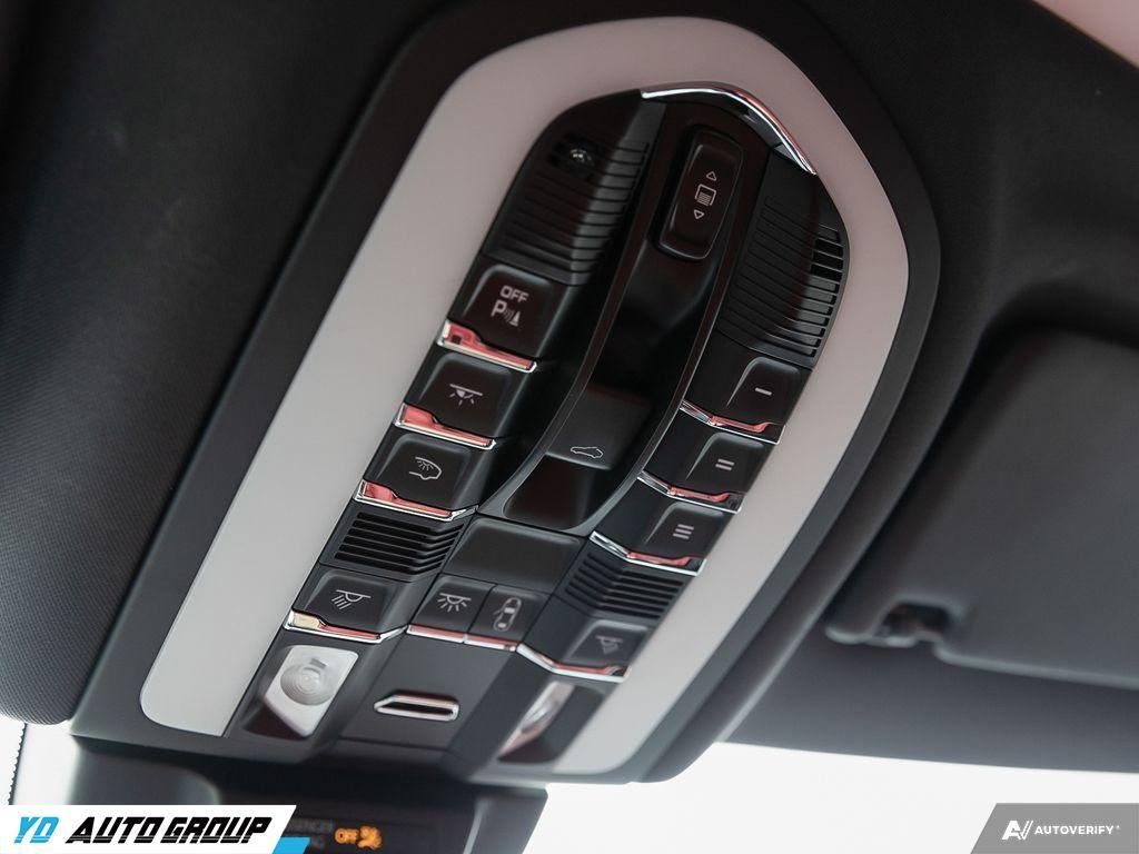/ydautosalesinc/2018-Porsche-Macan-5310290755177416.jpg