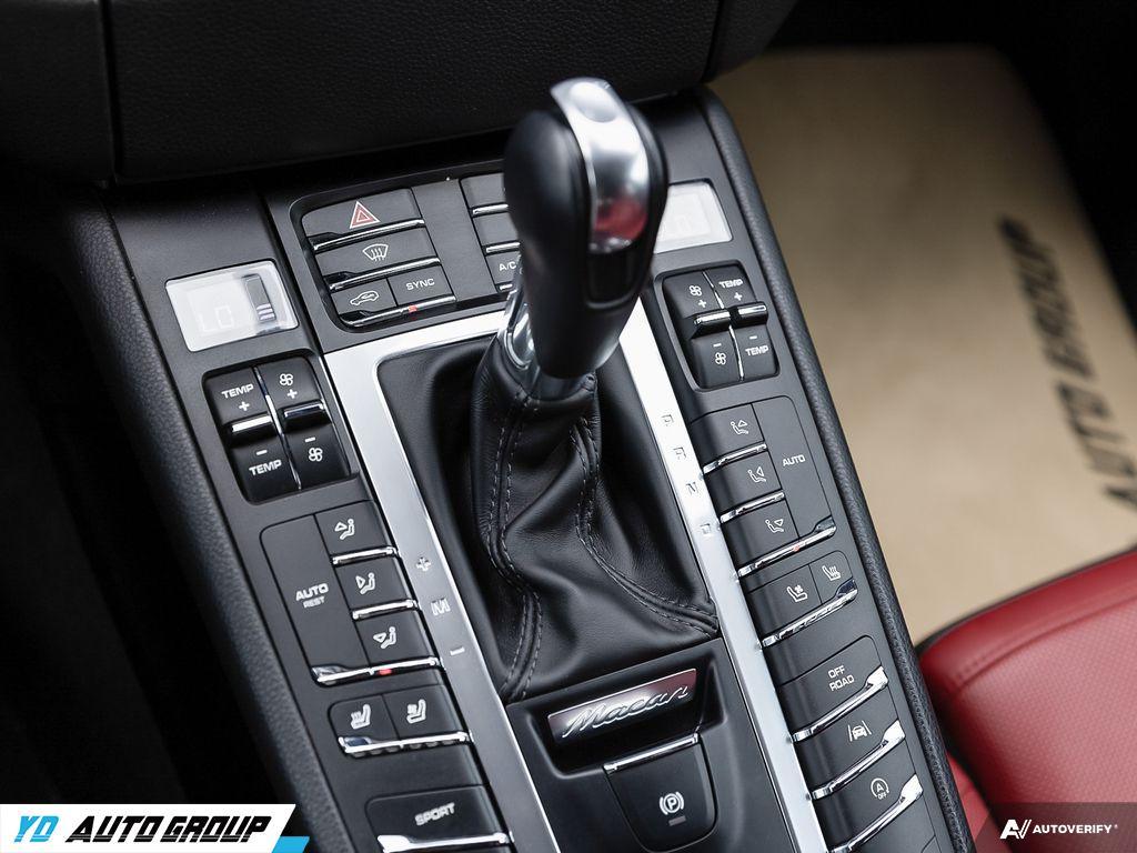 /ydautosalesinc/2018-Porsche-Macan-8030974666995729.jpg