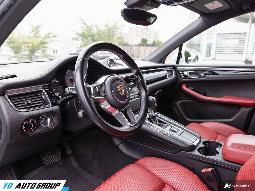 /ydautosalesinc/2018-Porsche-Macan-9352439223027187.jpg
