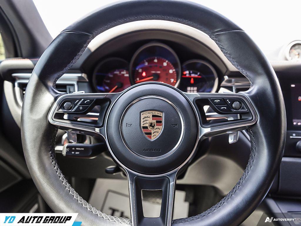 /ydautosalesinc/2018-Porsche-macan-22574970809263784.jpg
