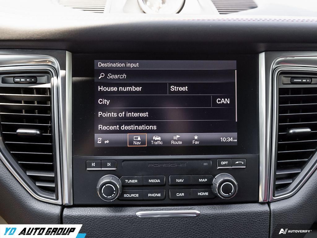 /ydautosalesinc/2018-Porsche-macan-38956207053698444.jpg