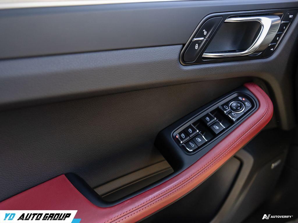 /ydautosalesinc/2018-Porsche-macan-6719112746734341.jpg