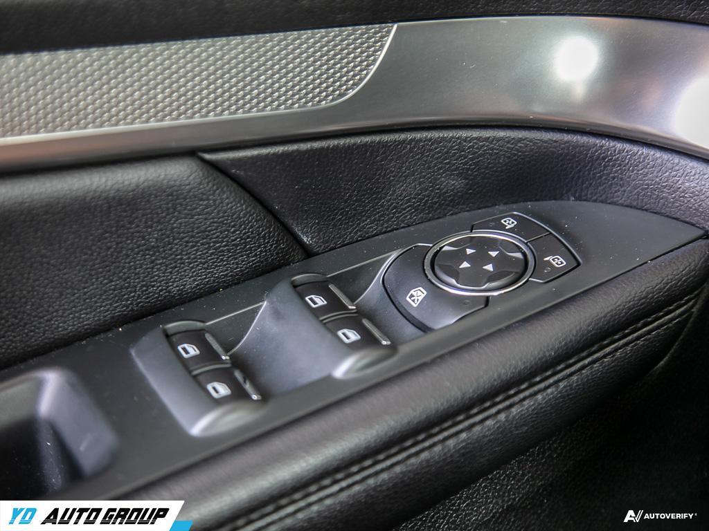 /ydautosalesinc/2019-Ford-Explorer-9894104445078991.jpg