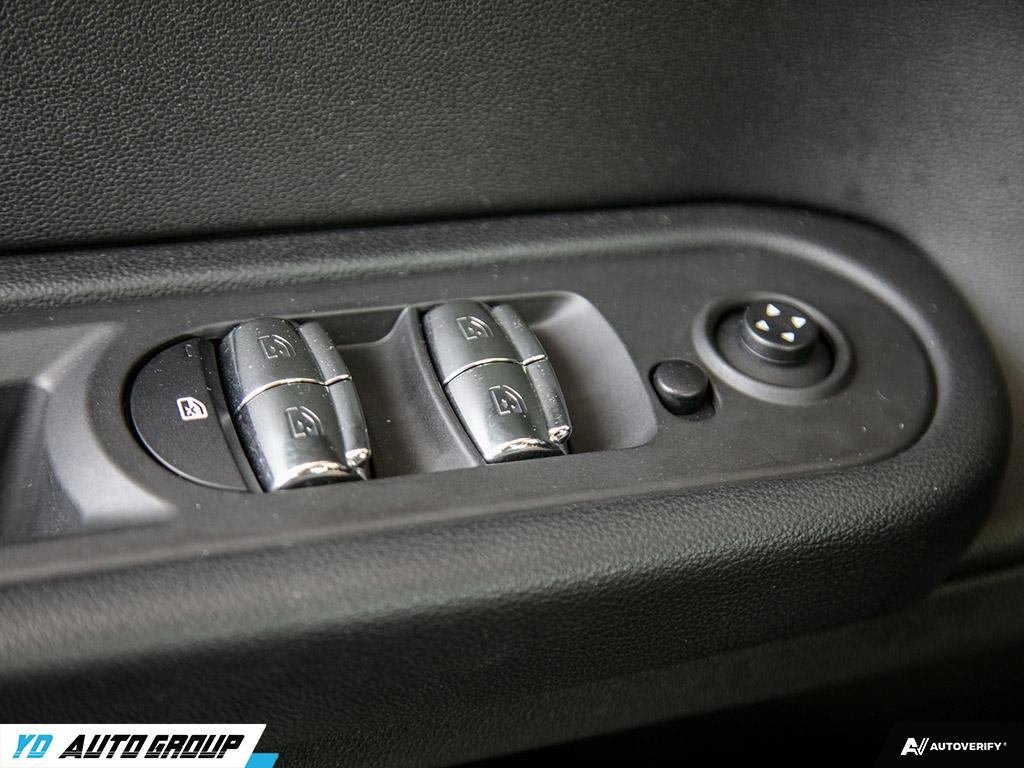 /ydautosalesinc/2019-MINI-Countryman-17396999902253496.jpg