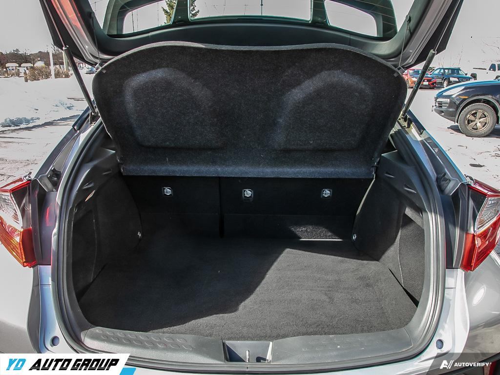 /ydautosalesinc/2019-Toyota-C-HR-29992920832716186.jpg