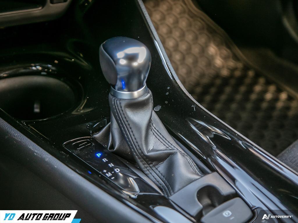 /ydautosalesinc/2019-Toyota-C-HR-5769416421226083.jpg