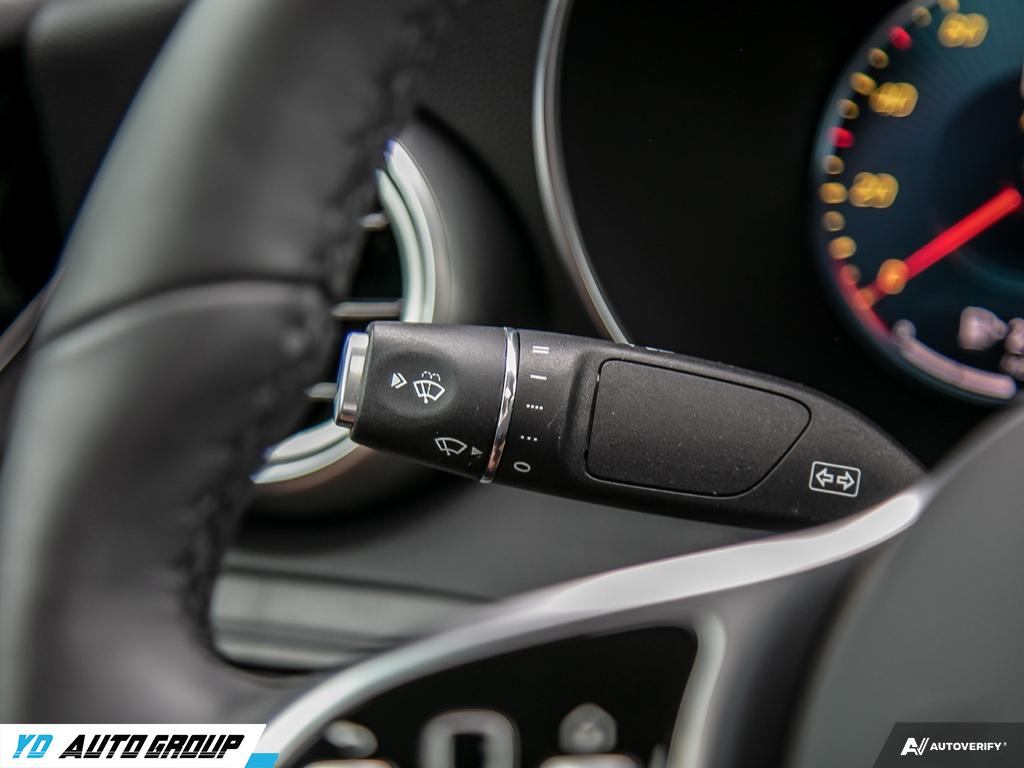 /ydautosalesinc/2020-Mercedes-Benz-GLC-class-8639353741742495.jpg