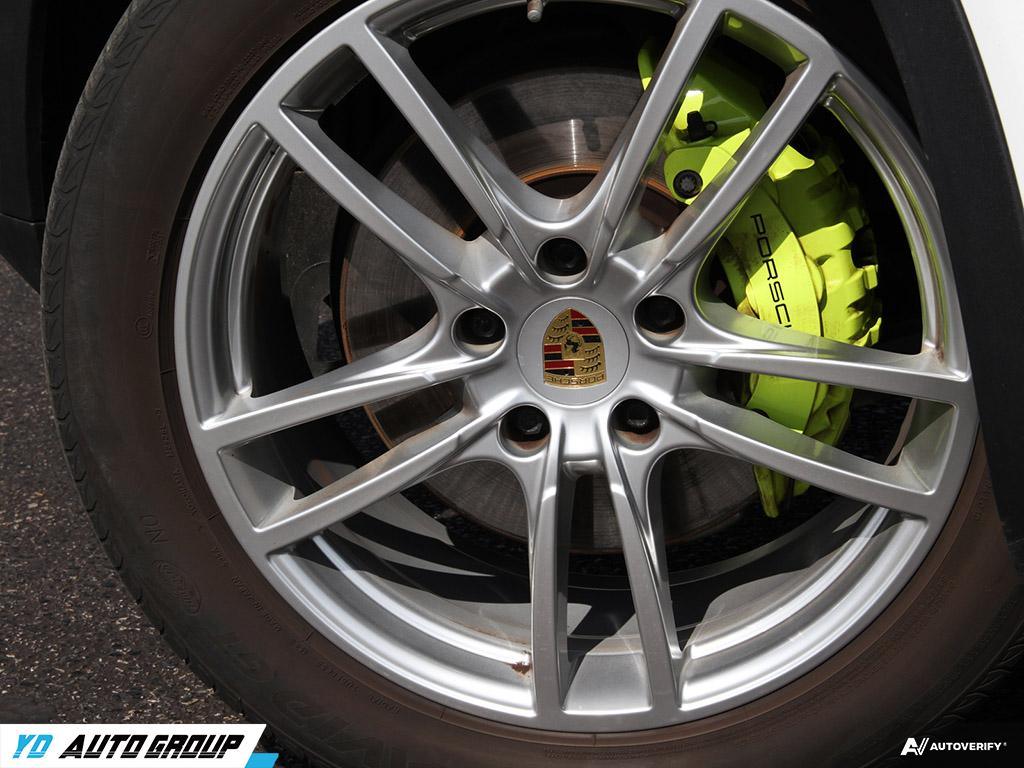 /ydautosalesinc/2020-Porsche-Cayenne-35587557221579713.jpg