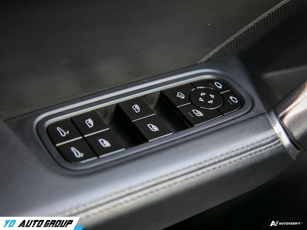 /ydautosalesinc/2020-Porsche-Cayenne-8968323439537569.jpg