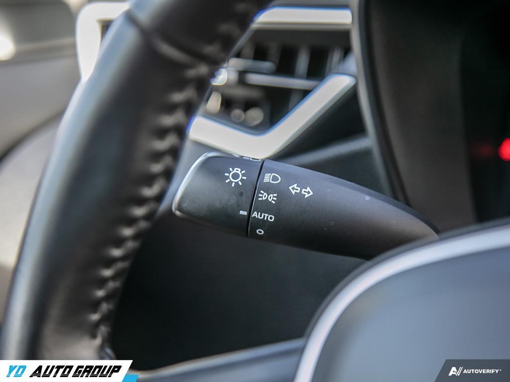 /ydautosalesinc/2020-Toyota-Corolla-2660924143996628.jpg