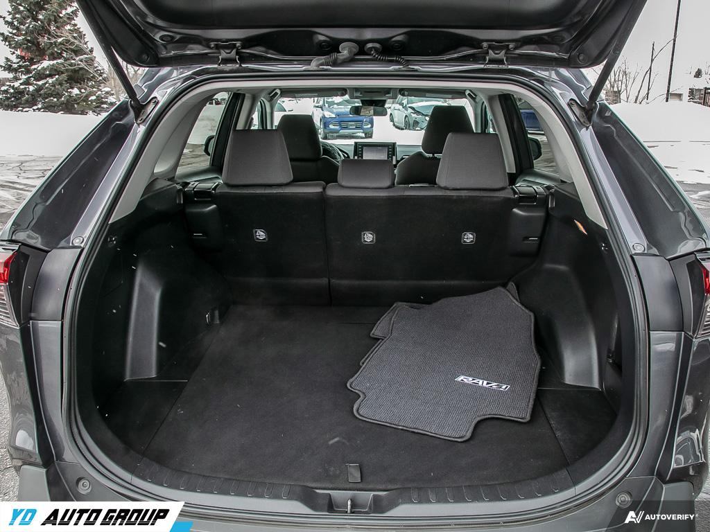 /ydautosalesinc/2020-Toyota-RAV4-31806999056552554.jpg