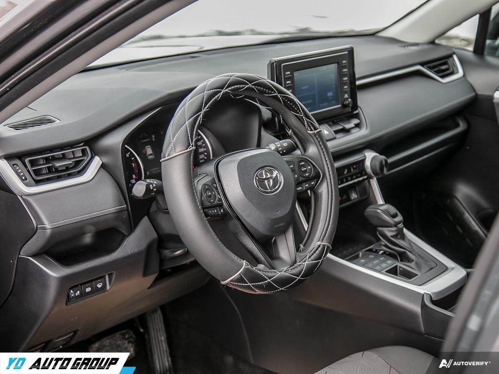 /ydautosalesinc/2020-Toyota-RAV4-9129380287944047.jpg