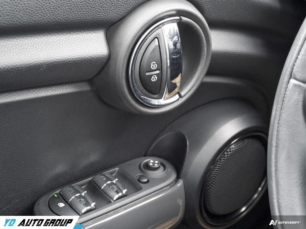 /ydautosalesinc/2021-MINI-5Door-25193560137953797.jpg