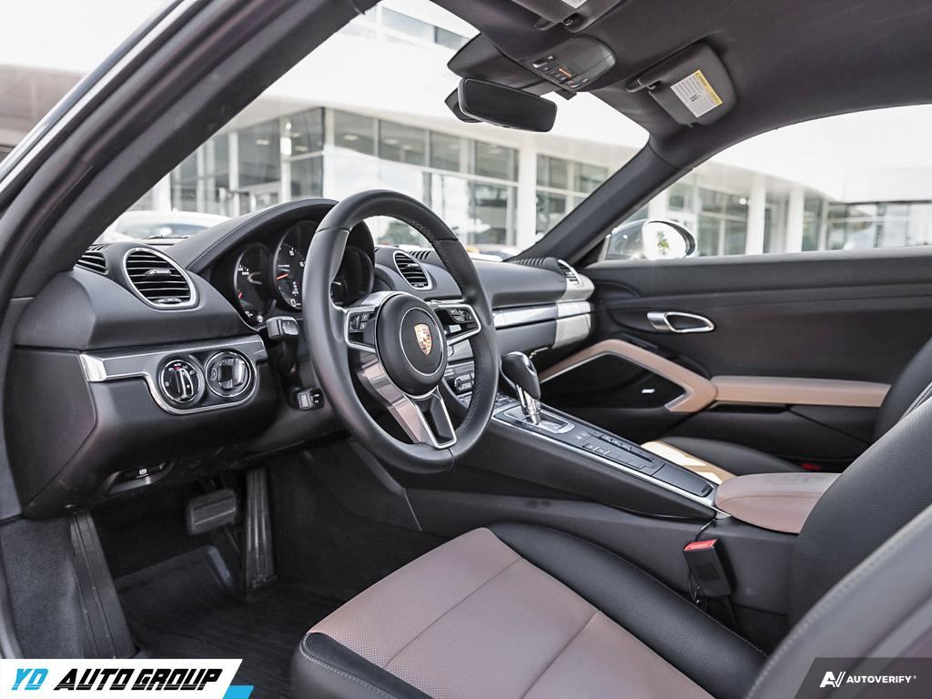 /ydautosalesinc/2021-Porsche-718Cayman-9800737672906328.jpg