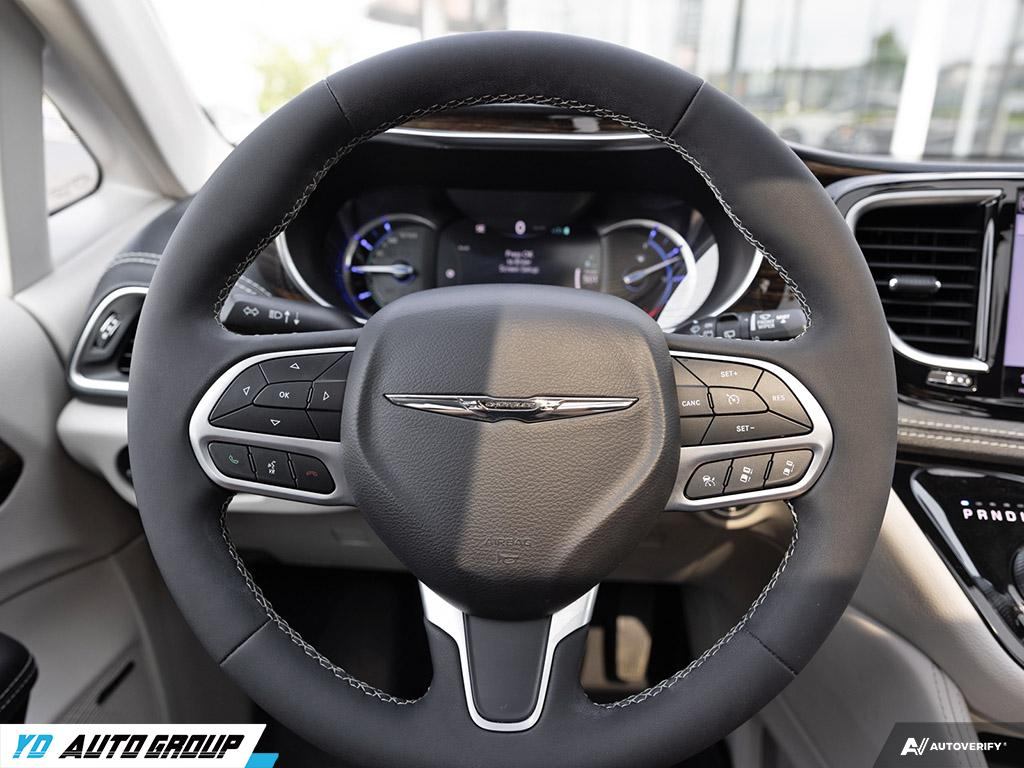 /ydautosalesinc/2022-Chrysler-PacificaHybrid-019605700359901723.jpg