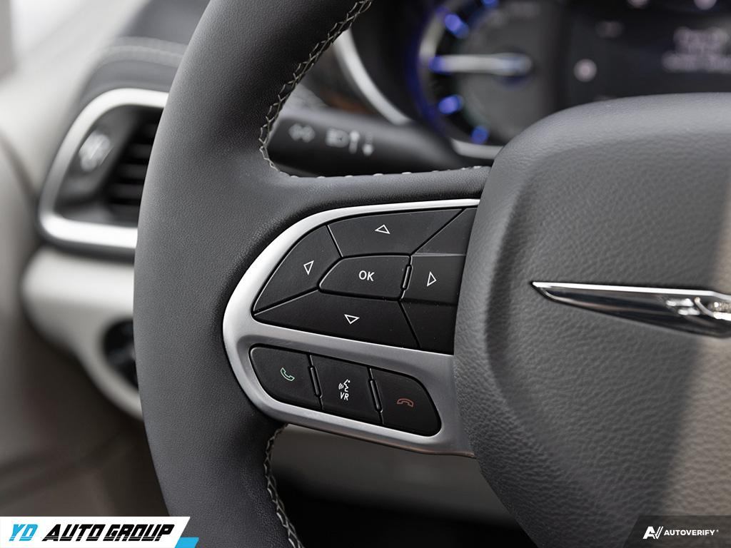 /ydautosalesinc/2022-Chrysler-PacificaHybrid-25461927094753256.jpg