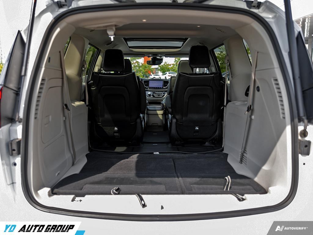 /ydautosalesinc/2022-Chrysler-PacificaHybrid-3302440539694971.jpg