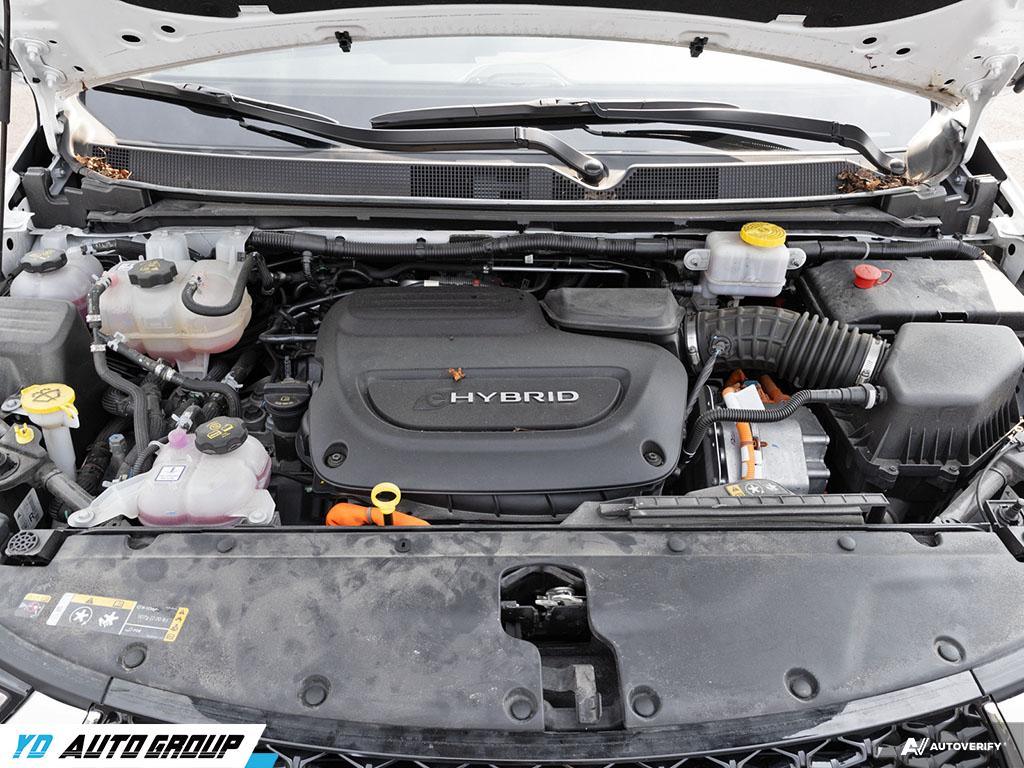 /ydautosalesinc/2022-Chrysler-PacificaHybrid-5409841859352755.jpg