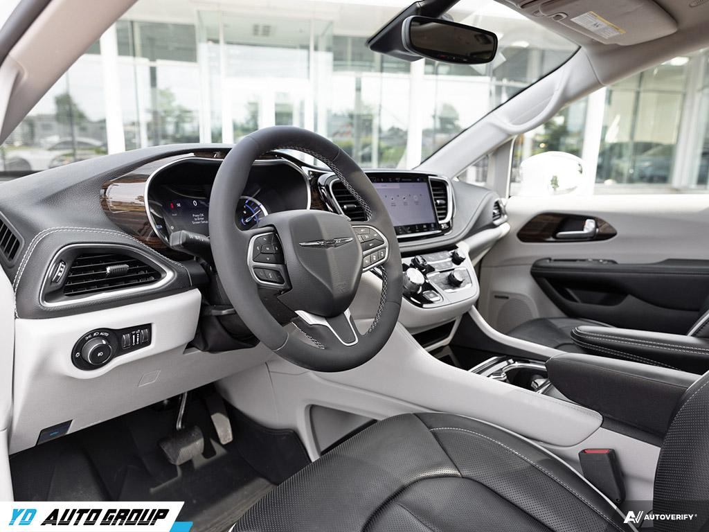/ydautosalesinc/2022-Chrysler-PacificaHybrid-681243520871136.jpg