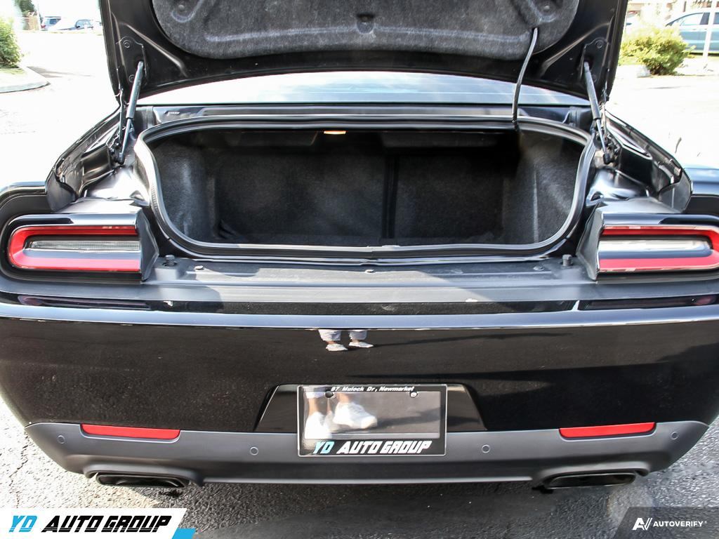 /ydautosalesinc/2022-Dodge-Challenger-9805447396680886.jpg