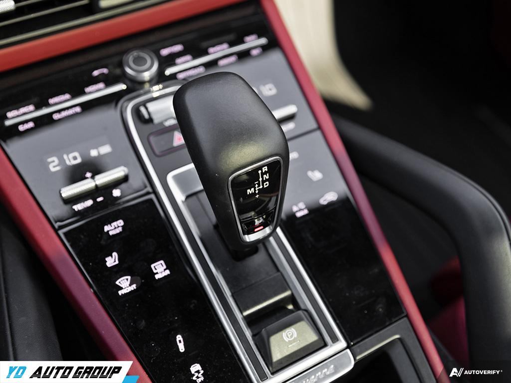 /ydautosalesinc/2022-Porsche-Cayenne-021000500381564313.jpg