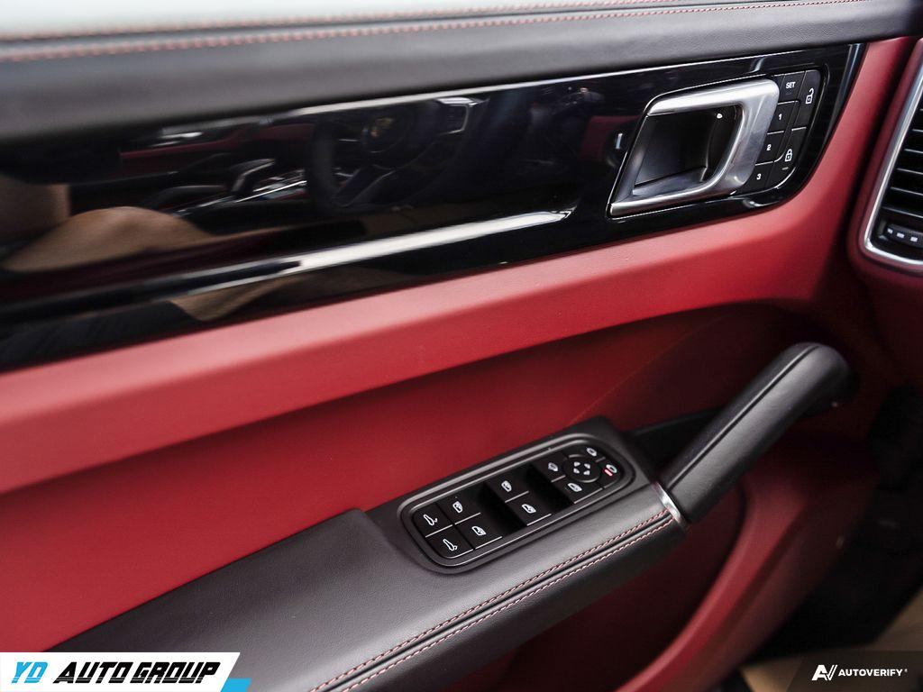 /ydautosalesinc/2022-Porsche-Cayenne-7977589074294225.jpg