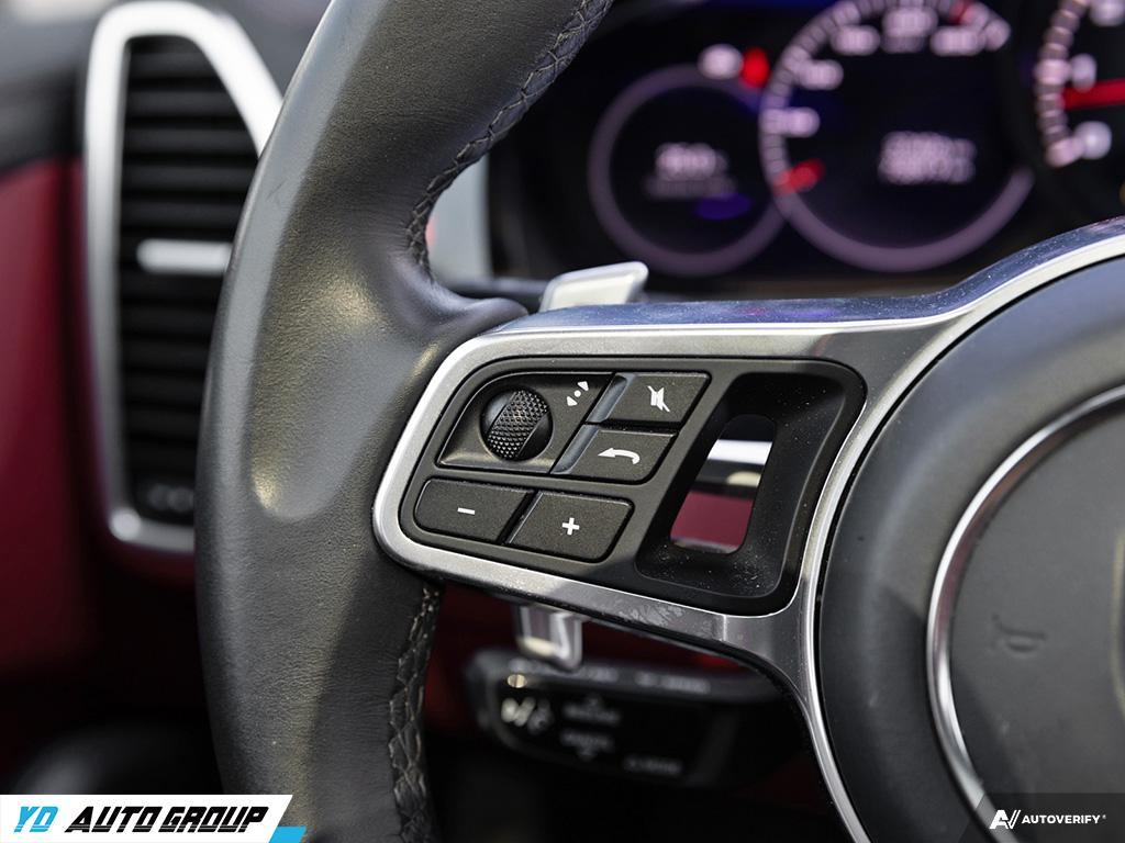 /ydautosalesinc/2022-Porsche-Cayenne-8662476479056282.jpg