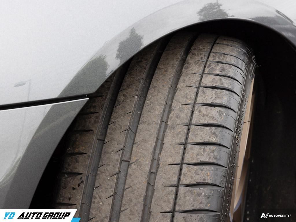 /ydautosalesinc/2023-Audi-R8-03227318920946609.jpg