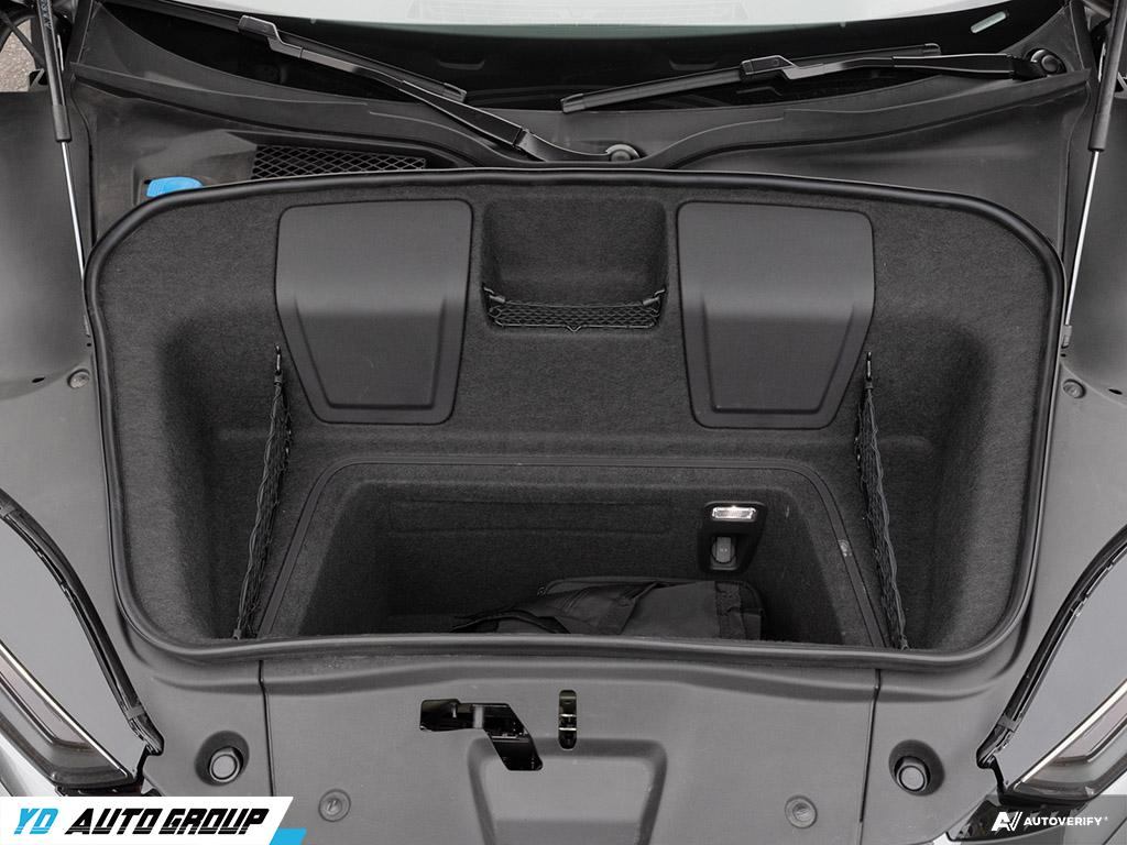 /ydautosalesinc/2023-Audi-R8-6369836181994009.jpg