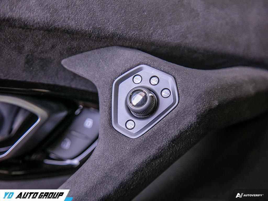 /ydautosalesinc/2023-Lamborghini-Huracan-8064866802684201.jpg